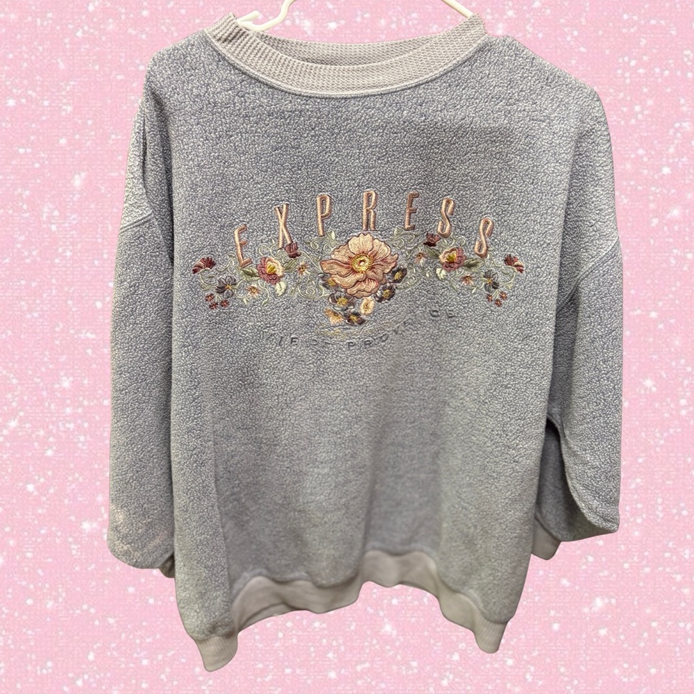 Vintage Express Light Purple Floral Women's Sweater